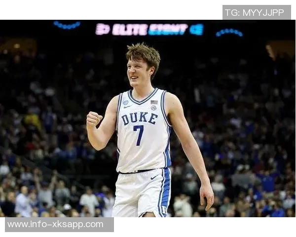 黄蜂主教练透露克尼佩尔X光检查结果正常回到主场后将获取更多信息