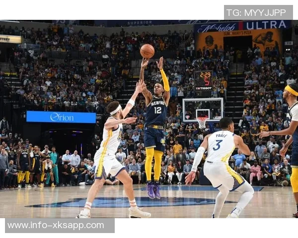 小贾谈中距离投篮能力：这是我比赛中不可或缺的一部分