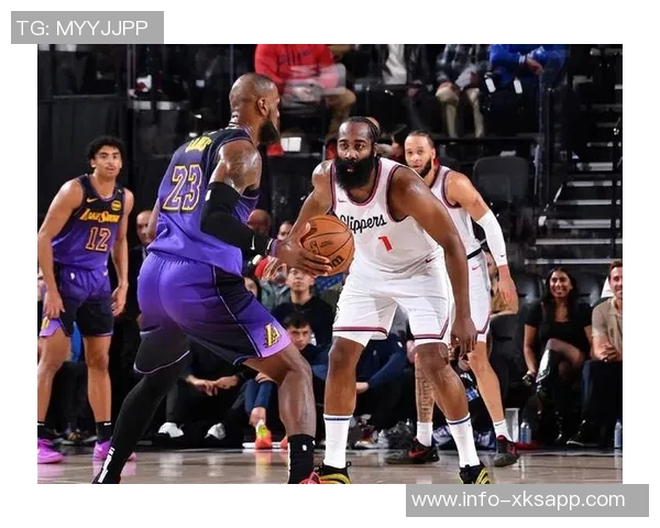 NBA赛况分析:猛龙遭勇士逆袭绿军轻取开拓者活塞力克快船湖人大胜国王 NBA赛况分析:猛龙遭勇士逆袭绿军轻取开拓者活塞力克快船湖人大胜国王